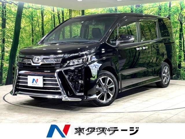 Toyota VOXY 2017-11 370318-0