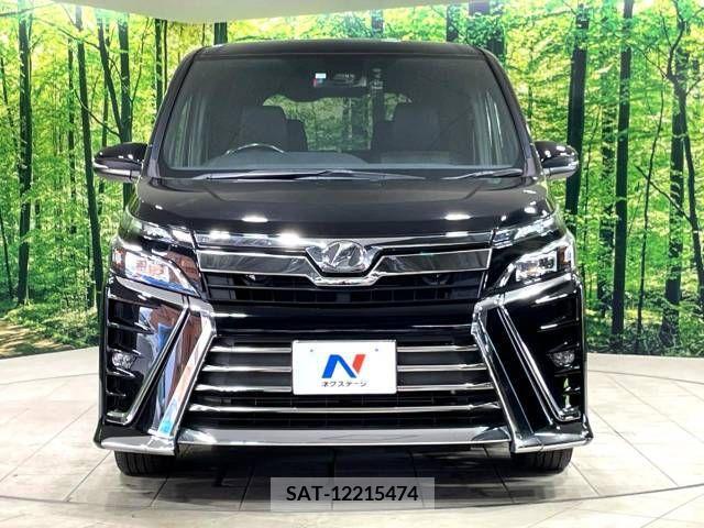 Toyota VOXY 2017-11 370318-14