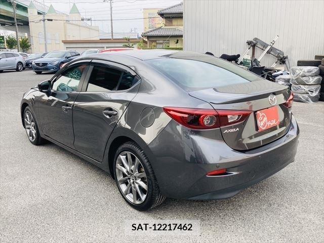 Mazda AXELA 2017-09 261523-6