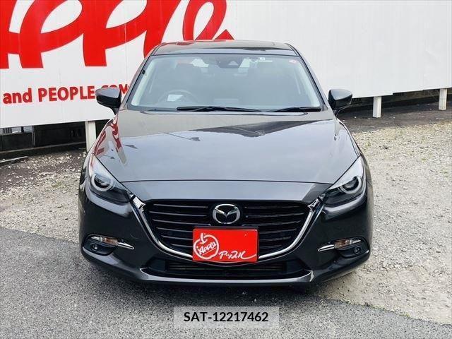 Mazda AXELA 2017-09 261523-1
