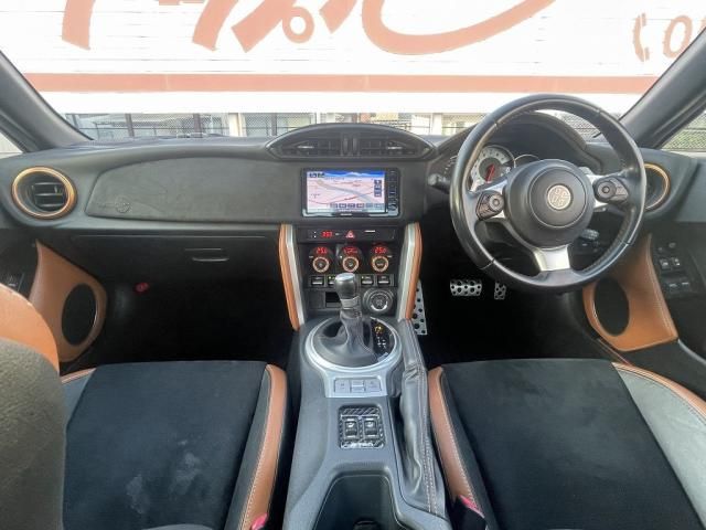 Toyota 86 2017-08 194296-18