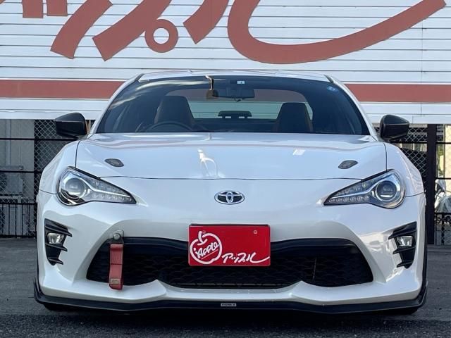 Toyota 86 2017-08 194296-6