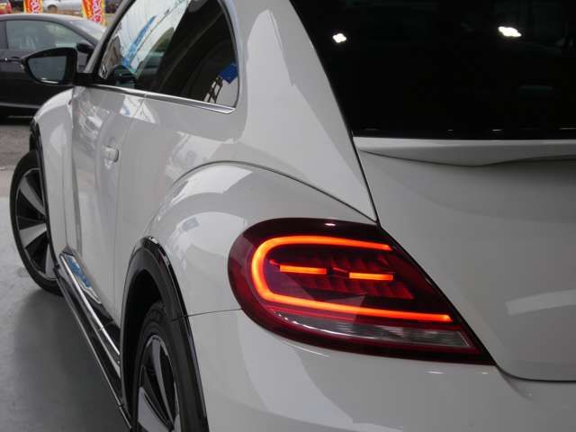 VolksWagen THE BEETLE 2019-06 184606-7