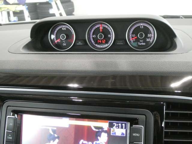 VolksWagen THE BEETLE 2019-06 184606-14