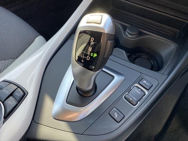 Bmw 1 SERIES 2017-01 186921-26