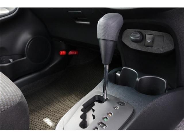 Toyota VITZ 2015-03 5416-6