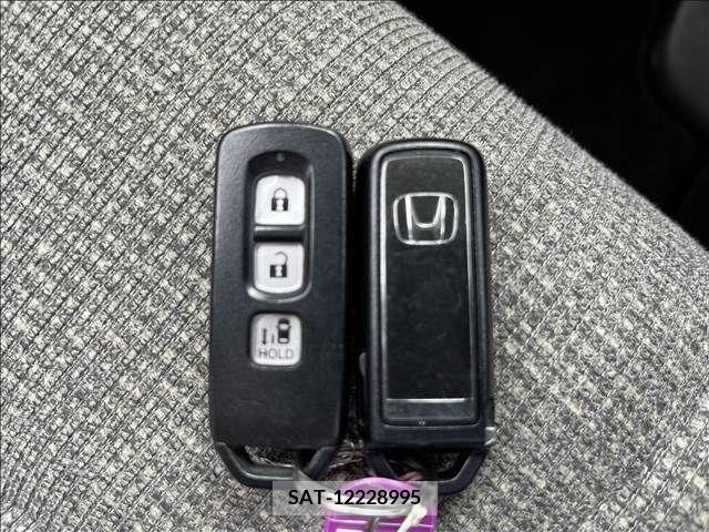 Honda N BOX 2019-09 237844-17