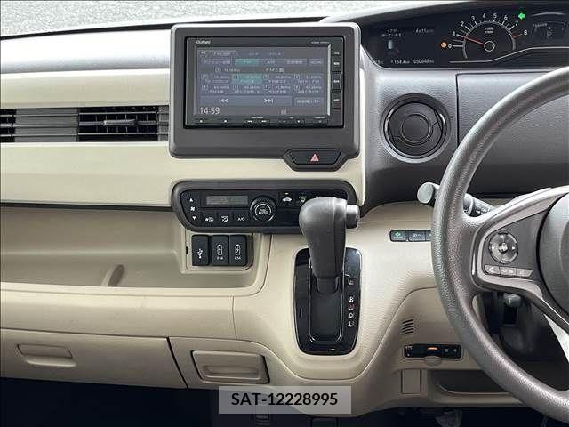 Honda N BOX 2019-09 237844-4