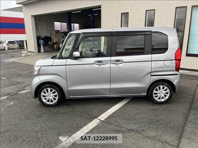 Honda N BOX 2019-09 237844-6