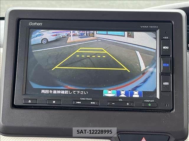 Honda N BOX 2019-09 237844-14