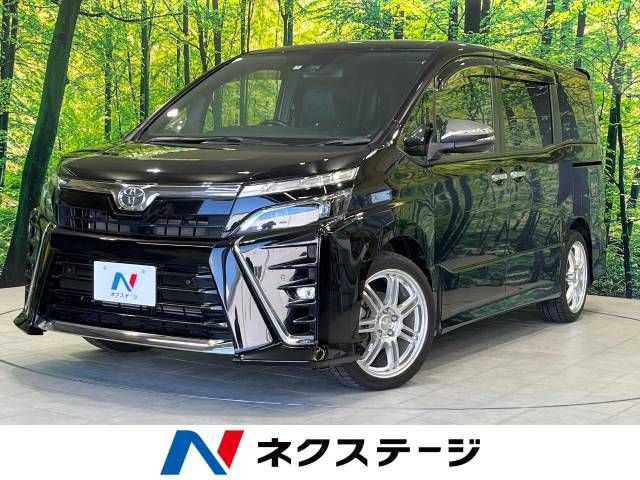 Toyota VOXY 2021-01 8895-0