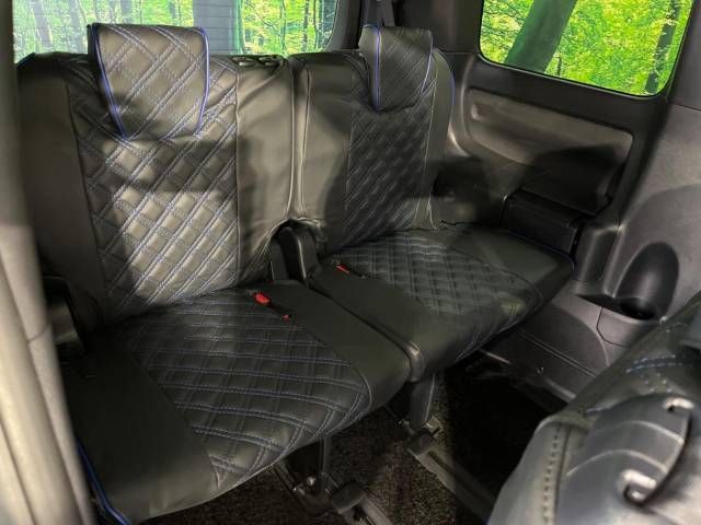 Toyota VOXY 2021-01 8895-12