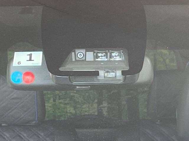 Toyota VOXY 2021-01 8895-4
