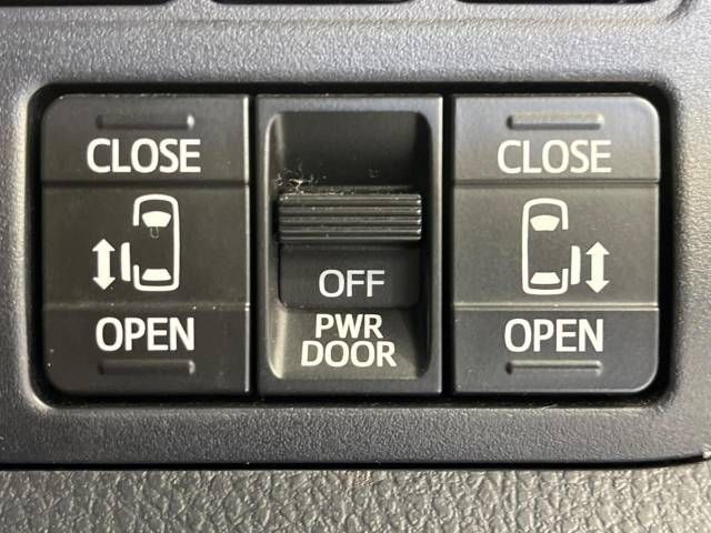 Toyota VOXY 2021-01 8895-7