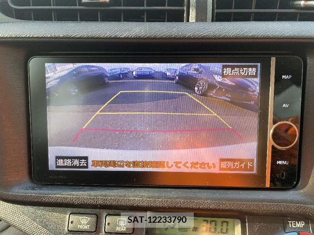 Toyota AQUA 2013-03 373461-10