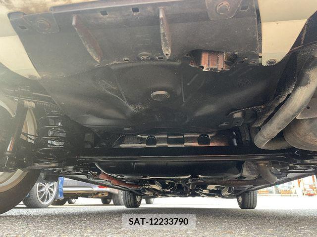 Toyota AQUA 2013-03 373461-21