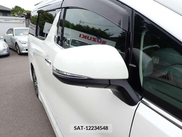 Toyota VELLFIRE 2020-04 288086-9