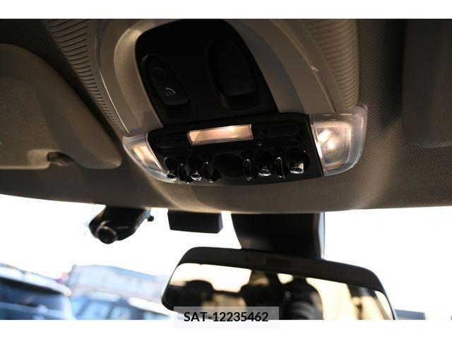 Bmw MINI 2022-10 214619-21