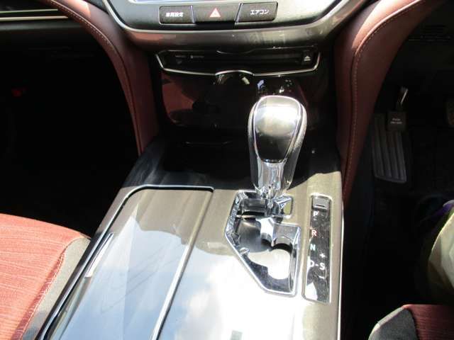 Toyota CROWN SEDAN 2013-06 190955-14
