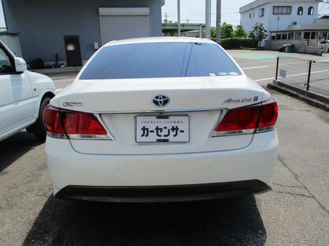 Toyota CROWN SEDAN 2013-06 190955-4