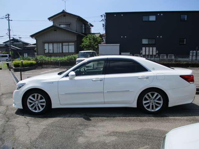 Toyota CROWN SEDAN 2013-06 190955-7