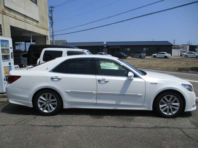 Toyota CROWN SEDAN 2013-06 190955-6