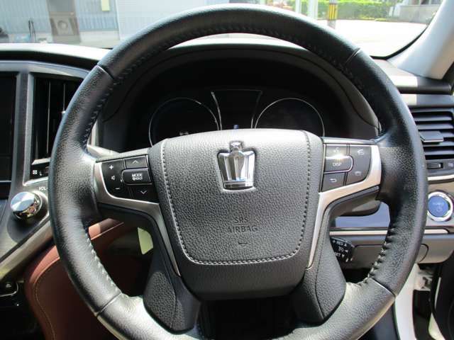 Toyota CROWN SEDAN 2013-06 190955-12
