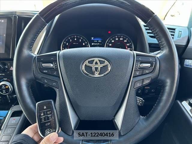 Toyota ALPHARD 2022-06 258905-4