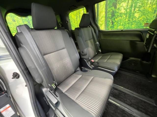 Toyota VOXY 2018-12 23836-9