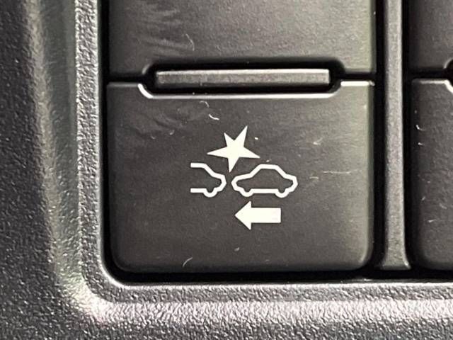 Toyota VOXY 2018-12 23836-5