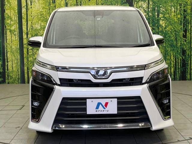 Toyota VOXY 2018-12 23836-15