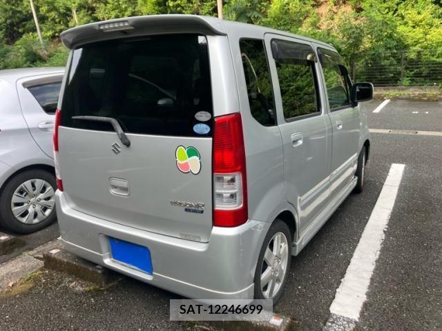 Suzuki WAGON R 2004-08 355064-2