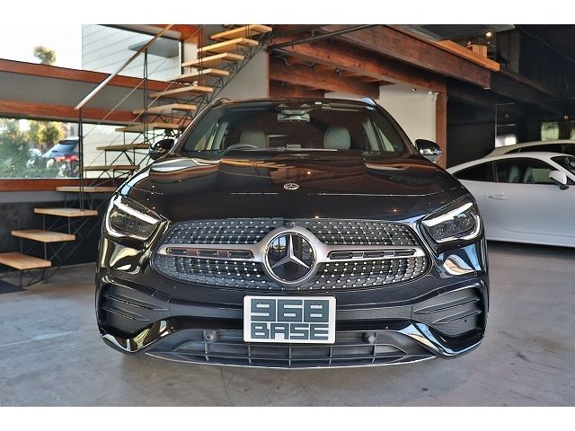 Mercedes Benz GLA-CLASS 2020-12 185619-1