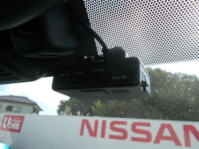 Nissan NOTE 2018-11 19886-5