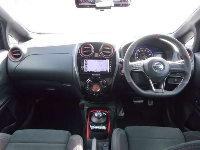 Nissan NOTE 2018-11 19886-2