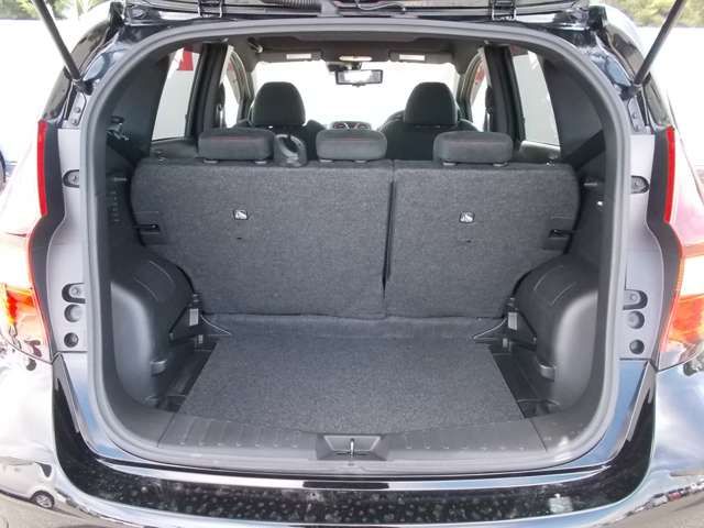 Nissan NOTE 2018-11 19886-18