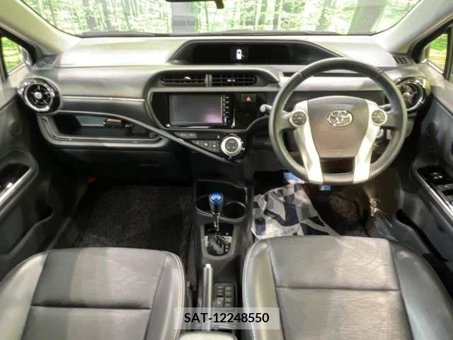 Toyota AQUA 2016-01 314257-1