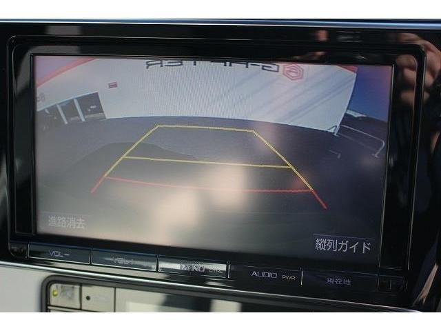 Toyota AURIS 2016-06 196398-2