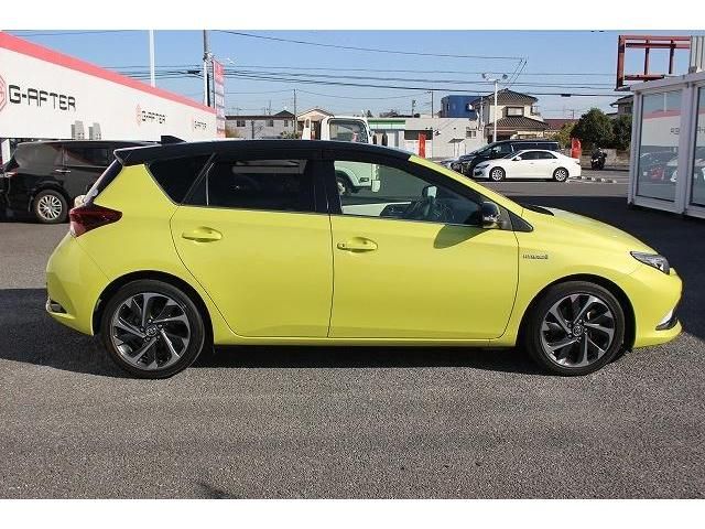 Toyota AURIS 2016-06 196398-8