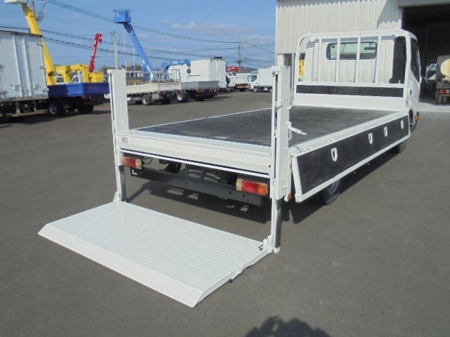 Toyota DYNA TRUCK 2012-06 642-29