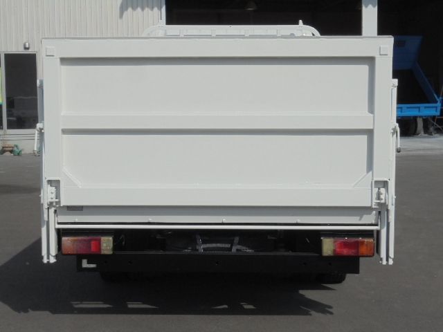 Toyota DYNA TRUCK 2012-06 642-22