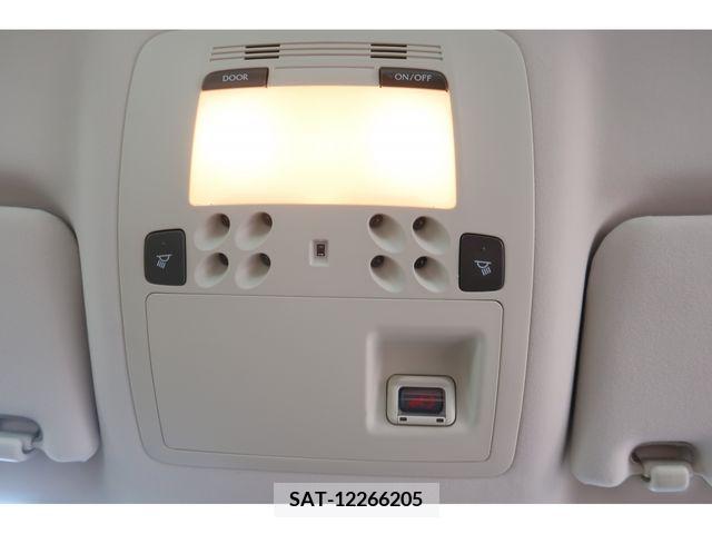 Lexus IS 2011-11 304455-17