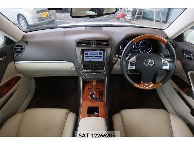 Lexus IS 2011-11 304455-5