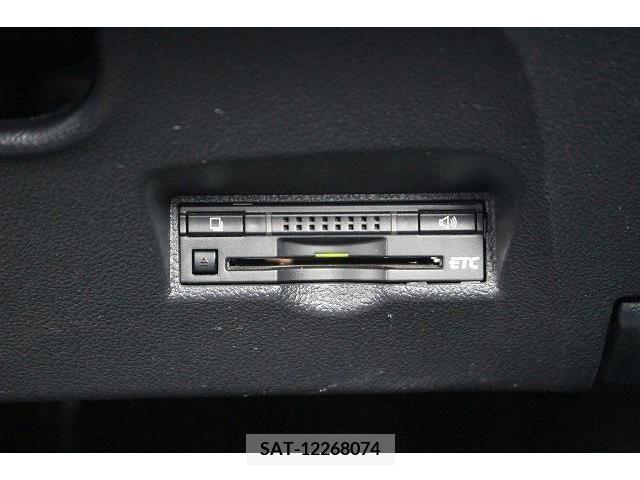 Toyota PRIUS 2016-06 230950-5