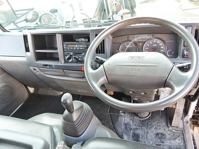 Isuzu ELF TRUCK 2014-10 27973-16