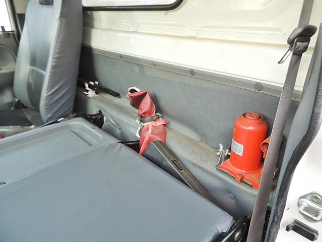 Isuzu ELF TRUCK 2014-10 27973-24