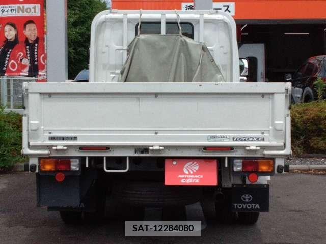 Toyota TOYOACE 2020-03 382319-16