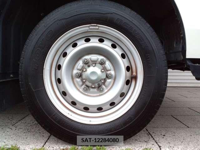 Toyota TOYOACE 2020-03 382319-11