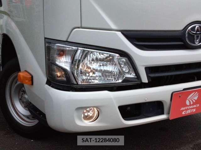 Toyota TOYOACE 2020-03 382319-10