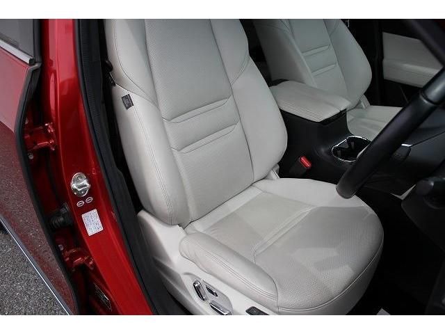 Mazda CX-8 2018-01 13822-14